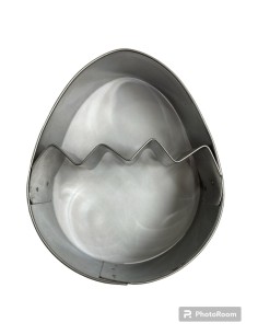 CORTANTE DE GALLETA CON DISEÑO DE HUEVO